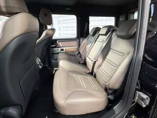2026 Mercedes-Benz G-Класс 450 d III (W465) Рестайлинг, чёрный, 23800000 рублей, вид 3