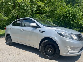 2012 Kia Rio III, серебристый, 630000 рублей, вид 4