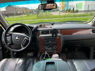 2008 Chevrolet Tahoe III, чёрный, 1400000 рублей, вид 5