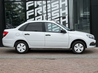2026 Lada (ВАЗ) Granta I Рестайлинг, белый, 799000 рублей, вид 5