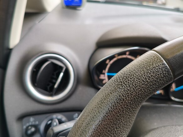 2015 Ford Fiesta Mk6 Рестайлинг, серебристый, 750000 рублей - вид 11