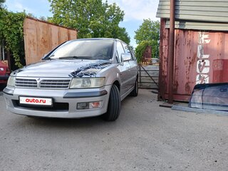 2002 Mitsubishi Space Wagon III, серебристый, 335000 рублей, вид 2