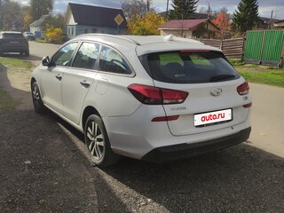 2018 Hyundai i30 III, белый, 1310000 рублей, вид 4