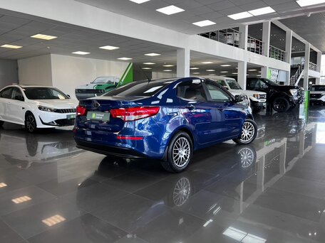 2016 Kia Rio III Рестайлинг, синий, 1145000 рублей, вид 2