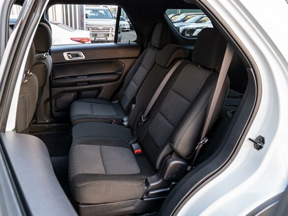 2013 Ford Explorer V, белый, 1580000 рублей - вид 9