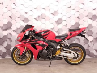 2007 Honda CBR 1000 RR/RA Fireblade, красный, 829000 рублей, вид 4