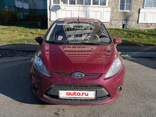 2011 Ford Fiesta Mk6, красный, 590000 рублей, вид 2