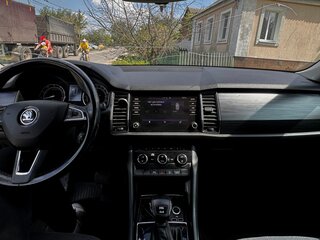 2018 Skoda Kodiaq I, чёрный, 2230000 рублей, вид 5