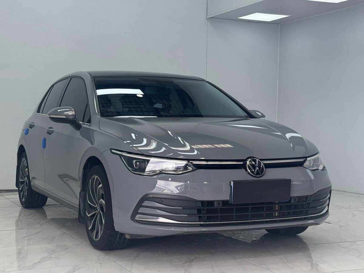 Открыть фотографии: Volkswagen Golf VIII