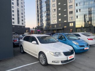 2012 Skoda Superb II, белый, 630000 рублей, вид 3