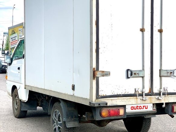 2011 Hyundai Porter, белый, 785000 рублей - вид 2