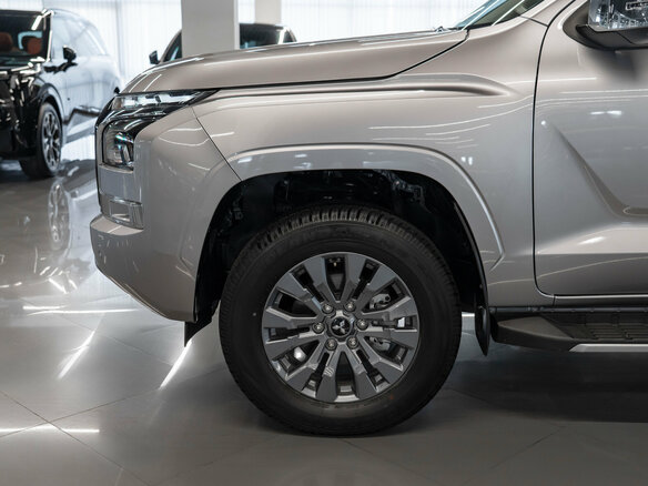 2026 Mitsubishi L200 VI, серебристый - вид 7