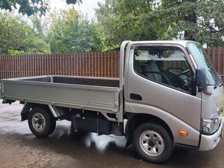 2018 Toyota Toyoace, серый, 3550000 рублей, вид 2