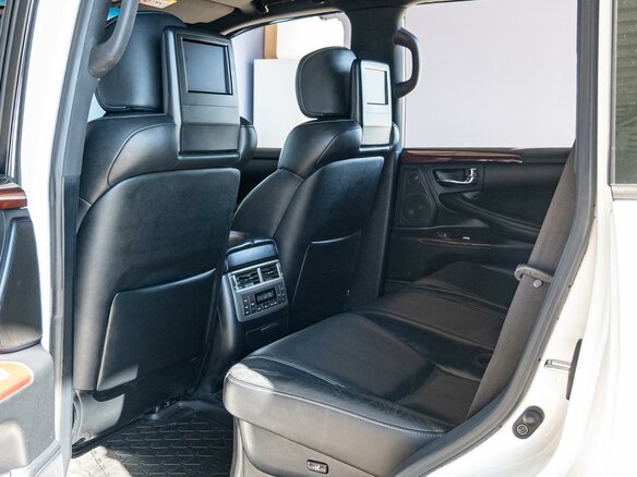 2014 Lexus LX 570 III Рестайлинг, белый, 5050000 рублей - вид 10