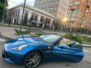 2011 Ferrari California I, синий, 9000000 рублей, вид 4