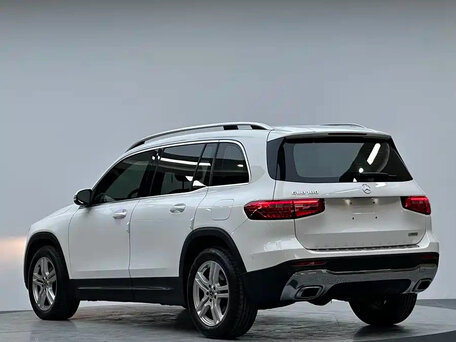 2020 Mercedes-Benz GLB 180 I (X247), белый, 2377777 рублей, вид 4
