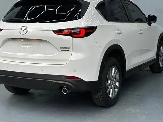 2025 Mazda CX-5 II Рестайлинг, белый, 2626000 рублей - вид 13
