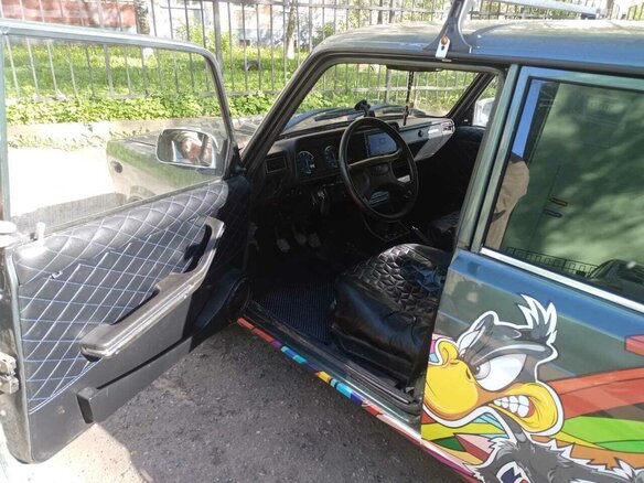 2010 Lada (ВАЗ) 2107, зелёный, 128000 рублей - вид 4