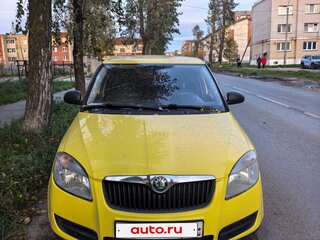 2010 Skoda Fabia II, жёлтый, 300000 рублей, вид 1