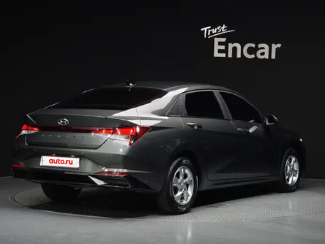 2023 Hyundai Avante VII Рестайлинг, серый, 1530000 рублей, вид 3