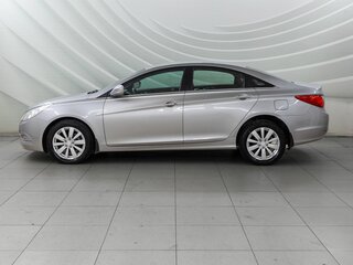 2010 Hyundai Sonata VI (YF), серый, 1100000 рублей, вид 4