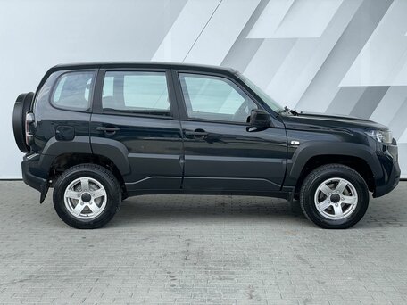 2024 Lada (ВАЗ) Niva Travel I, зелёный, 1147000 рублей, вид 4