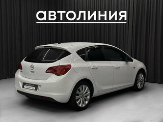2012 Opel Astra J, белый, 550000 рублей, вид 2