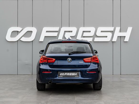 2018 BMW 1 серии 118i II (F20/F21) Рестайлинг 2, синий, 1650000 рублей - вид 3