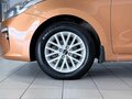 2017 Kia Rio IV, оранжевый - вид 6