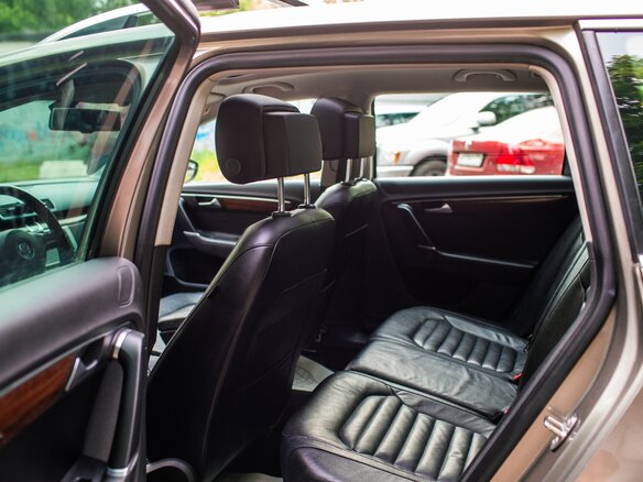 2013 Volkswagen Passat Alltrack B7, коричневый - вид 20