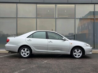 2004 Toyota Camry V (XV30) Рестайлинг, серебристый, 468000 рублей, вид 3