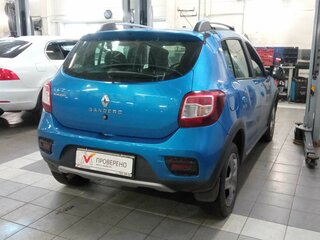2016 Renault Sandero II, синий, 850000 рублей, вид 3