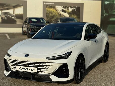 Changan UNI-V I