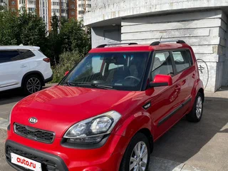 2013 Kia Soul I Рестайлинг, красный, 990000 рублей, вид 1
