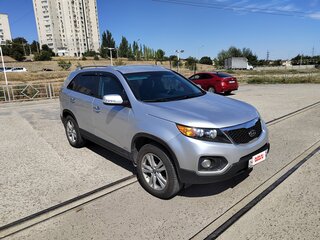 2010 Kia Sorento II, серебристый, 1400000 рублей, вид 3