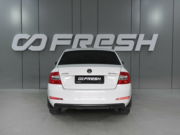 2016 Skoda Octavia III (A7), белый - вид 3