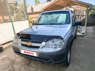 2012 Chevrolet Niva I Рестайлинг, серебристый, 375000 рублей, вид 1