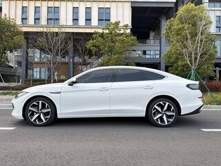 2023 Volkswagen Lamando L II, белый, 1710000 рублей, вид 3