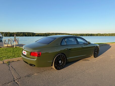 2013 Bentley Flying Spur II, коричневый, 10000000 рублей, вид 3