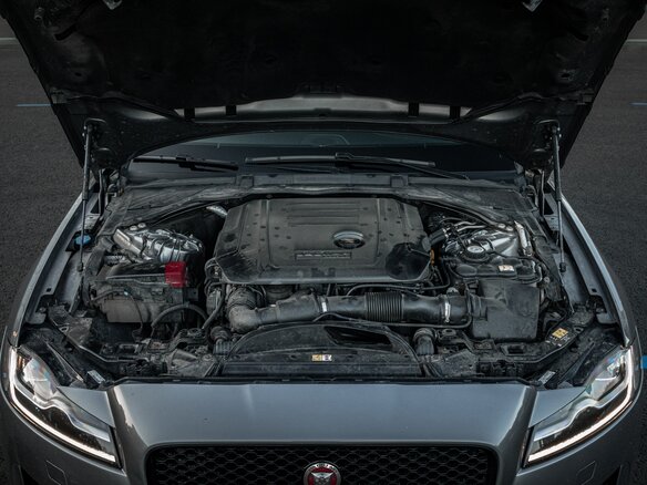 2019 Jaguar XF II, серый, 3000000 рублей - вид 35