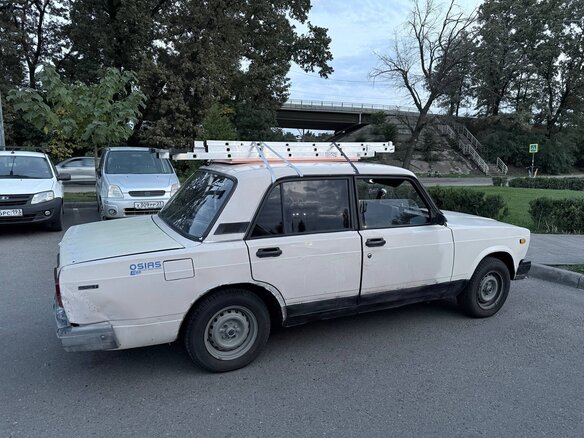 1995 Lada (ВАЗ) 2107, бежевый - вид 6
