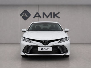 2018 Toyota Camry VIII (XV70), белый, 2491347 рублей, вид 3
