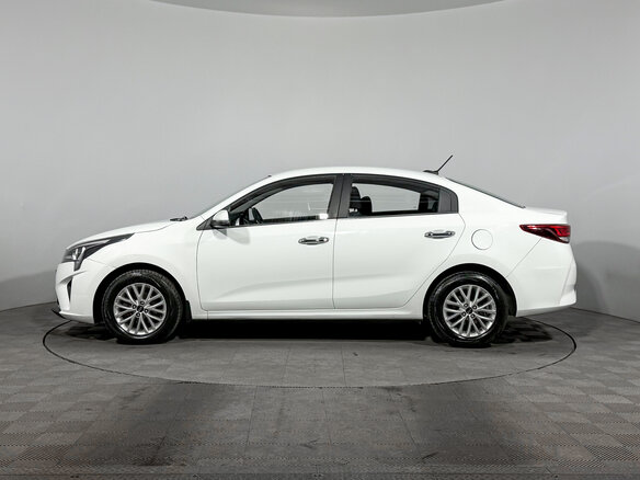 2020 Kia Rio IV Рестайлинг, белый, 1480000 рублей - вид 7