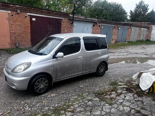 2000 Toyota FunCargo, серый, 470000 рублей, вид 4