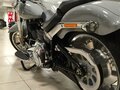 2024 Harley-Davidson Fat Boy, серебристый, 2990000 рублей - вид 11