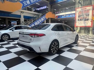 2022 Toyota Corolla Sporty XII (E210) Рестайлинг, белый, 1600000 рублей, вид 5