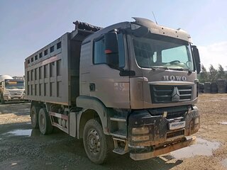 2022 Sinotruk Howo ZZ3257, серый, 4499000 рублей, вид 2