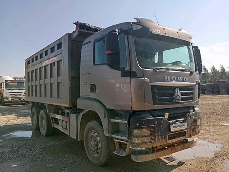2022 Sinotruk Howo ZZ3257, серый, 4499000 рублей, вид 2