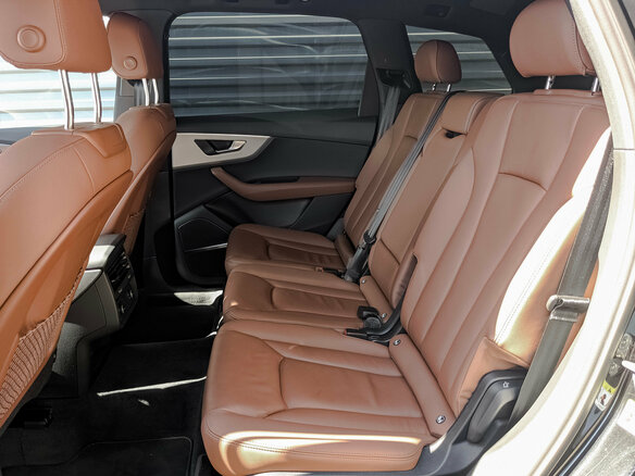 2024 Audi Q7 50 TDI II (4M) Рестайлинг 2, чёрный, 10150000 рублей - вид 18