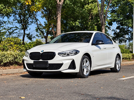 2022 BMW 1 серии 120i III (F52) Рестайлинг, белый, 1726661 рублей, вид 1